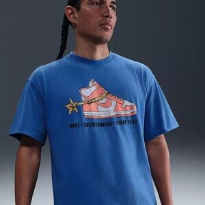 Nike Men's Sportswear Max90 Vintage Graphic T-Shirt